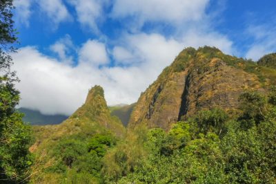 easy hikes in Maui