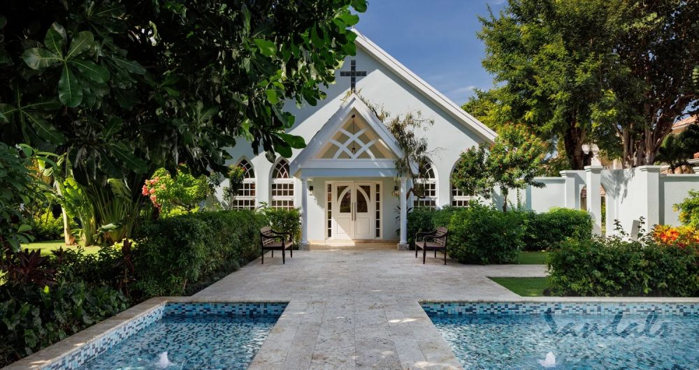 travel agent for a Sandals Destination Wedding