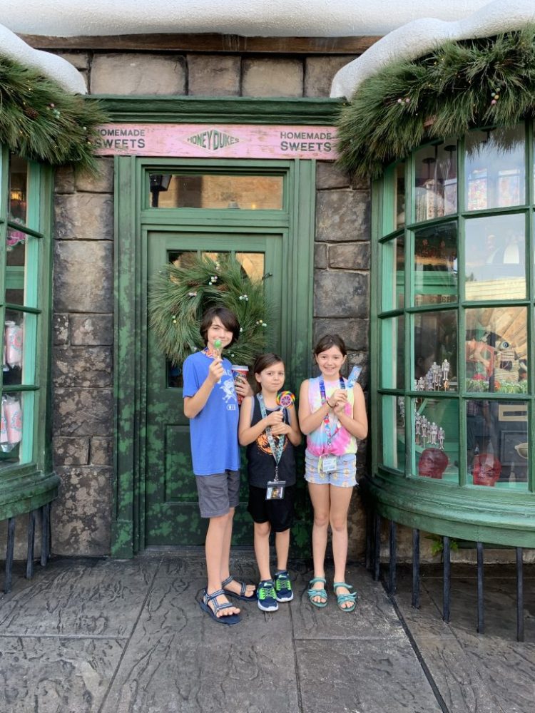 Universal Travel Agent in NWA