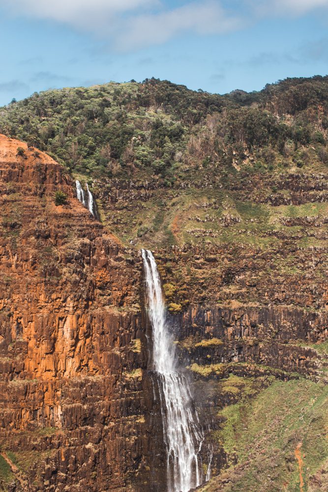 the best helicopter tours in Kauai